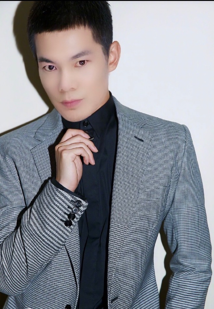 张也 Richard